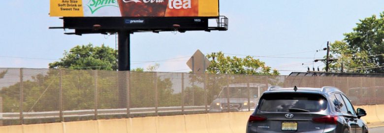 Premier Outdoor Media